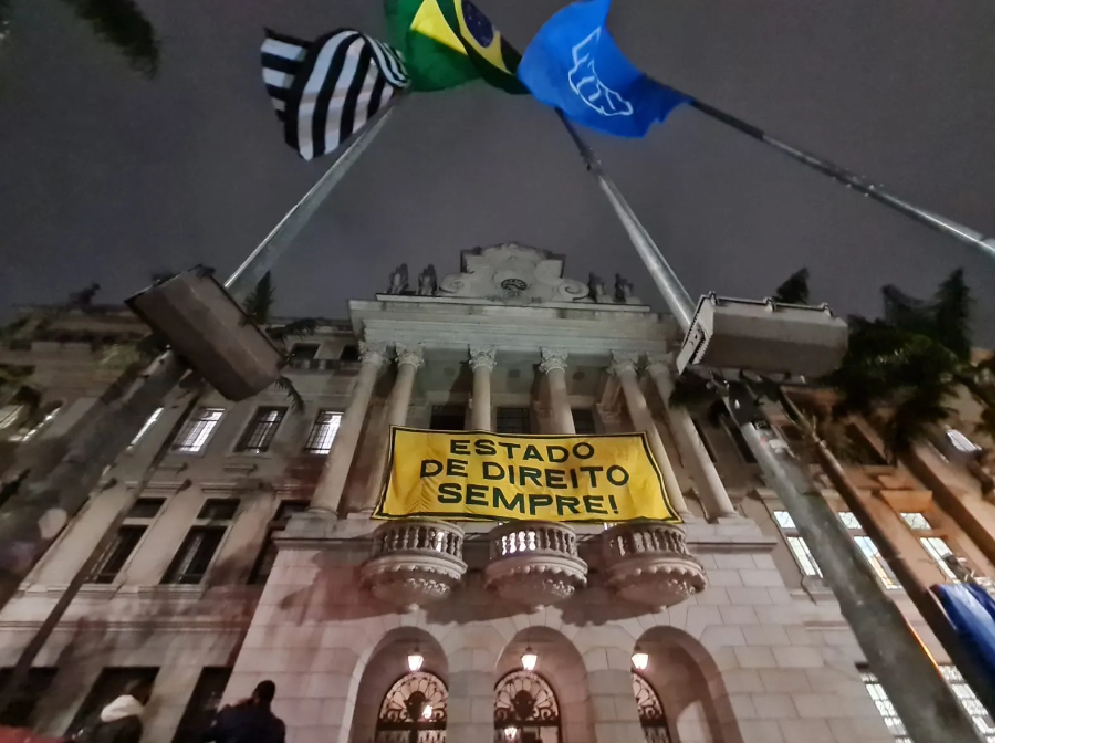 Carta aos brasileiros pela Democracia